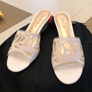 NWOT White sandals